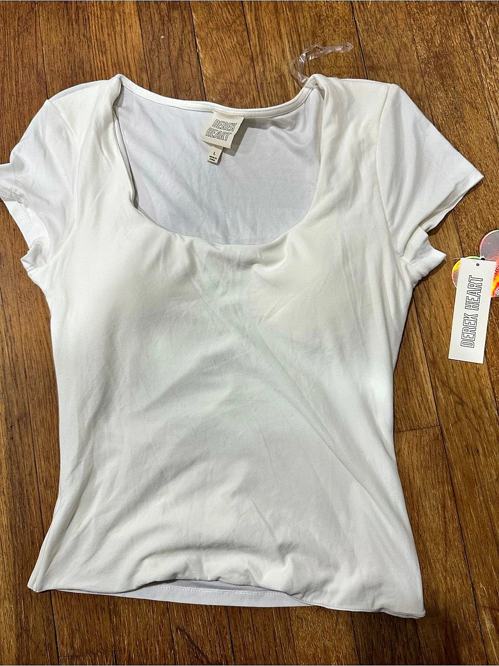 Merit Beauty Short Sleeve Tee in White Size Small NWT